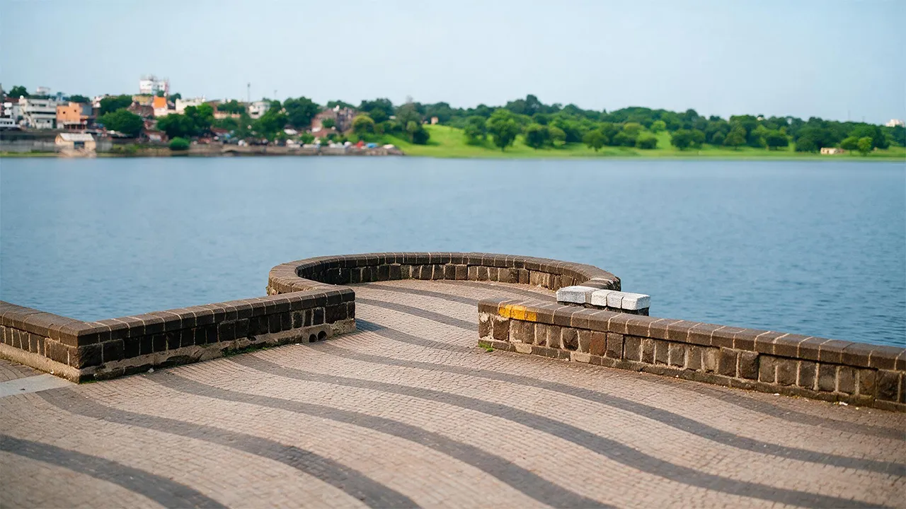 Places to Visit in Nagpur 5 Futala Lake